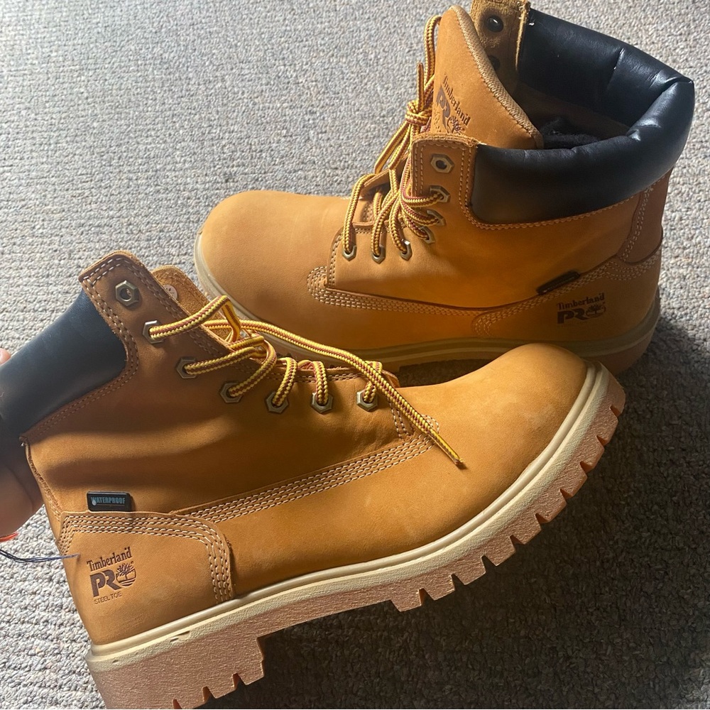 Timberland Pros Size 9.5 womans